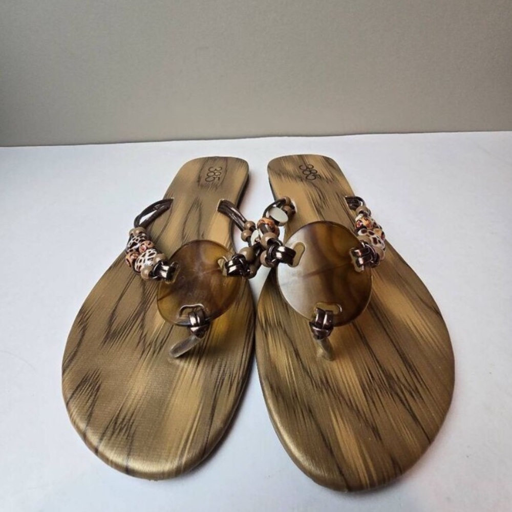 385 Fifth Sandals Sz 9 Beaded